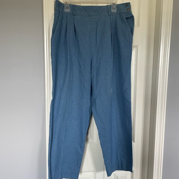 Women’s Jean Trousers - Picture 2 of 3